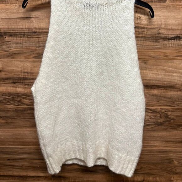 Zara medium turtleneck top - Picture 4 of 4